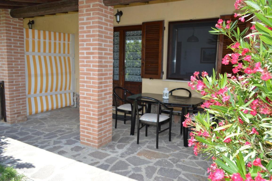 Agriturismo Oasis La Sdriscia Buitenkant foto